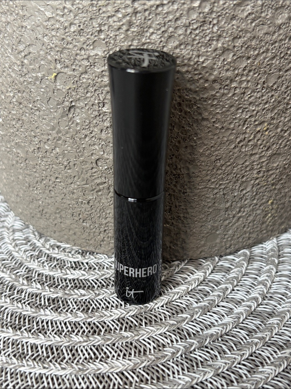 ❤️$3 NWT IT Cosmetics Superhero Volume Super Black Mascara Sample